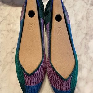 Rothy’s Sugared Berry point flats